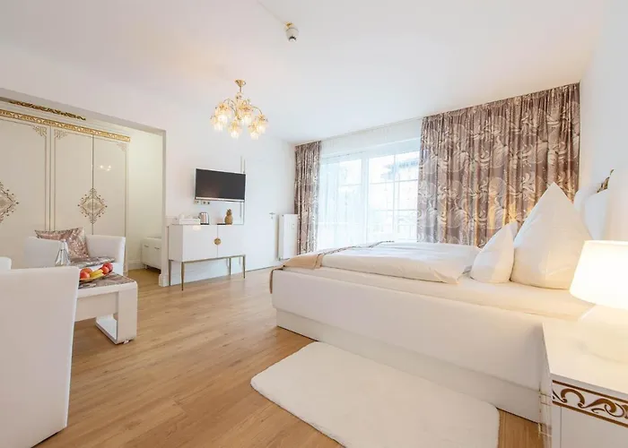 Hotel Garni Lichtquelle 3*